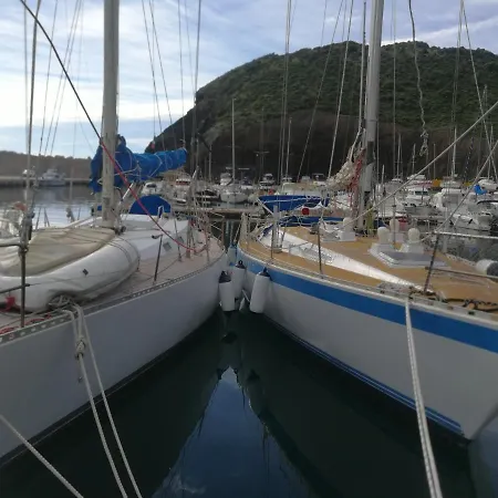 Feliz Costa Brava Apartamento * Portbou